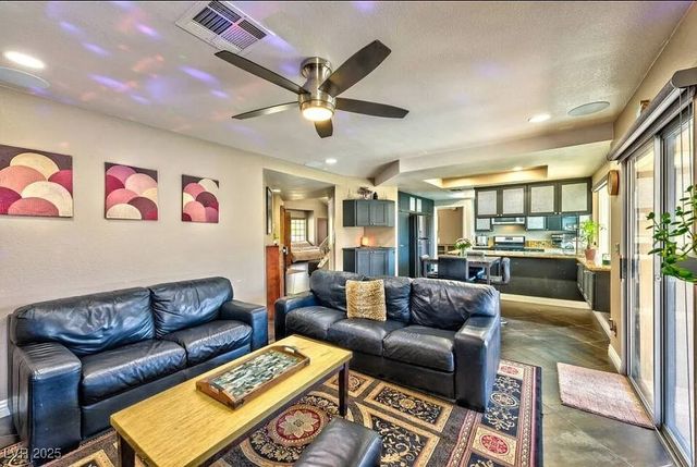 4823 Illustrious Street, Las Vegas, NV 89147