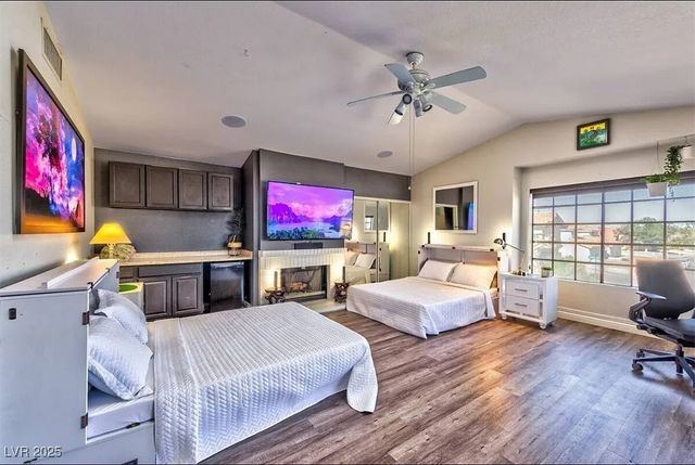 4823 Illustrious Street, Las Vegas, NV 89147