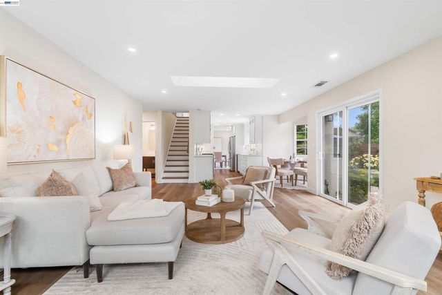 5481 Greenfield Way, Pleasanton, CA 94566