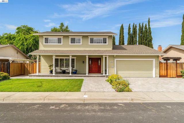 5481 Greenfield Way, Pleasanton, CA 94566