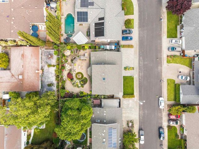 5481 Greenfield Way, Pleasanton, CA 94566