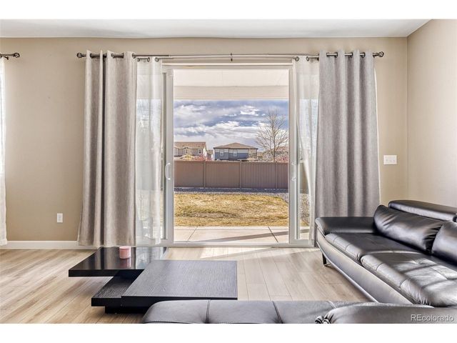 27824 E 9th Ln, Aurora, CO 80018