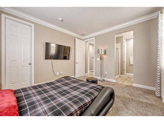 27824 E 9th Ln, Aurora, CO 80018