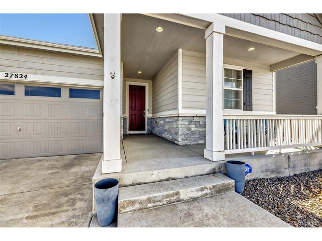 27824 E 9th Ln, Aurora, CO 80018