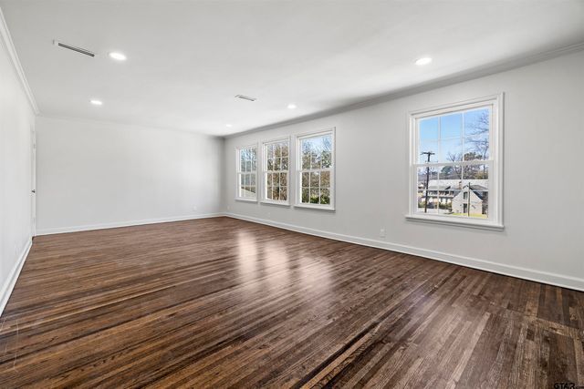 2318 S Chilton Ave, Tyler, TX 75701