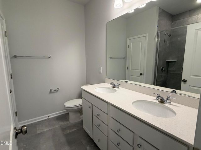 677 Fosterton Cottage Way, Raleigh, NC 27603