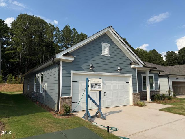 677 Fosterton Cottage Way, Raleigh, NC 27603