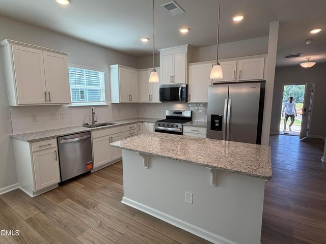 677 Fosterton Cottage Way, Raleigh, NC 27603