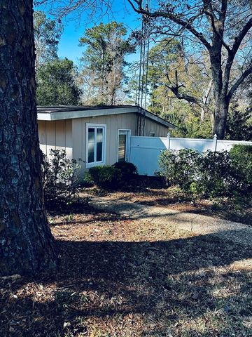 1504 Sioux, Dothan, AL 36303