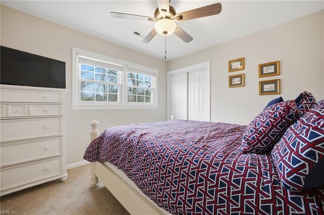 208 Shifting Log DR, Hampton, VA 23669