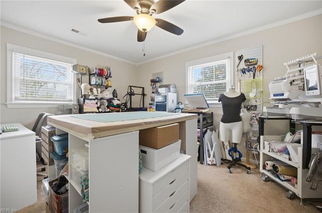 208 Shifting Log DR, Hampton, VA 23669