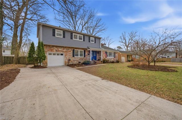 208 Shifting Log DR, Hampton, VA 23669