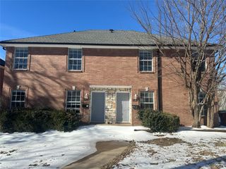 112 S Holly Street, Sherman, TX 75092