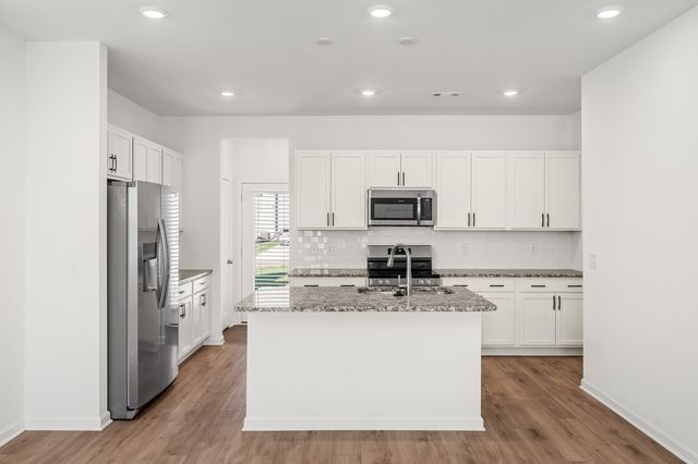 1414 Knox Ln, Lebanon, TN 37087