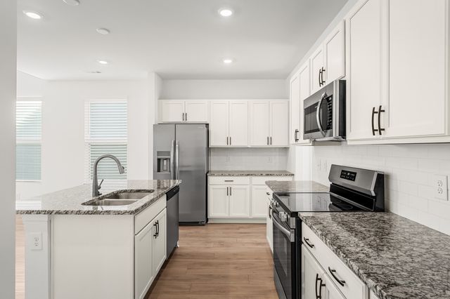 1414 Knox Ln, Lebanon, TN 37087