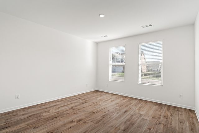 1414 Knox Ln, Lebanon, TN 37087