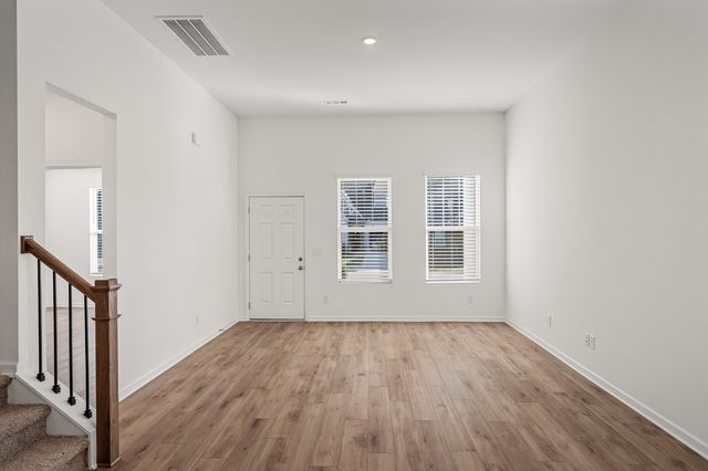 1414 Knox Ln, Lebanon, TN 37087