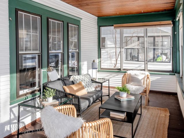 2111 Dayton Avenue, Saint Paul, MN 55104