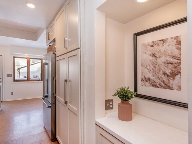 2111 Dayton Avenue, Saint Paul, MN 55104