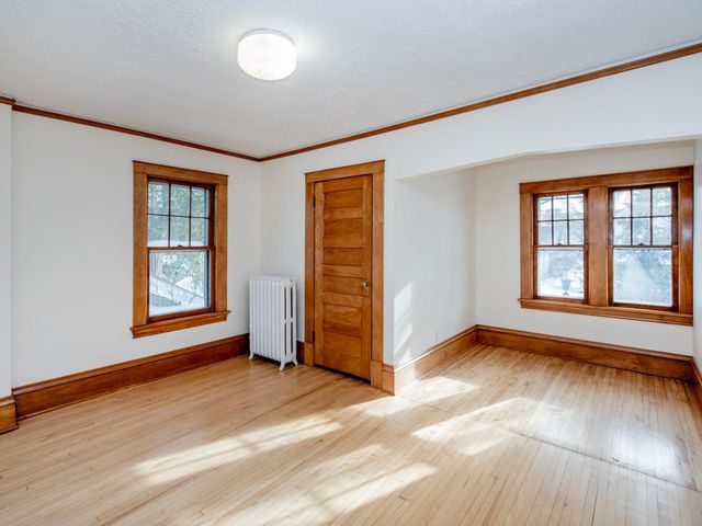 2111 Dayton Avenue, Saint Paul, MN 55104