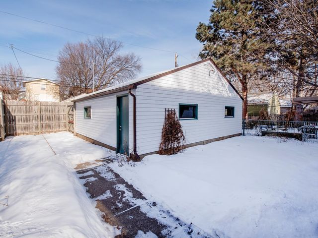 2111 Dayton Avenue, Saint Paul, MN 55104