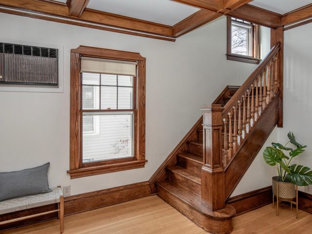 2111 Dayton Avenue, Saint Paul, MN 55104