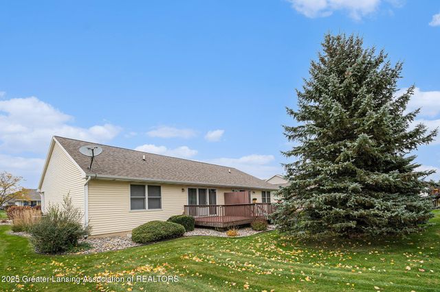 1021 Randy Lane, St. Johns, MI 48879
