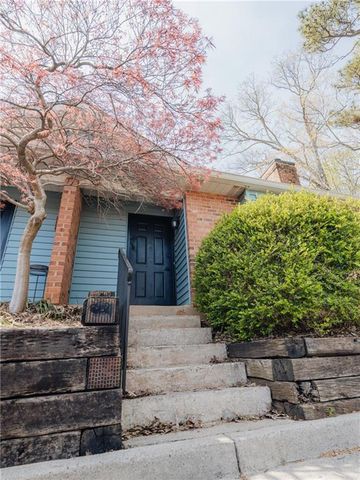 1195 Minhinette Drive G, Roswell, GA 30075
