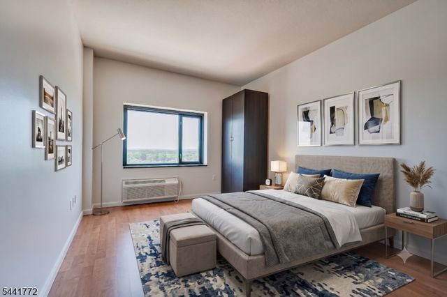 1 Carriage City Plz 1220, Rahway City, NJ 07065