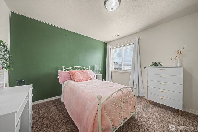 811 5th Avenue NE, Ephrata, WA 98823