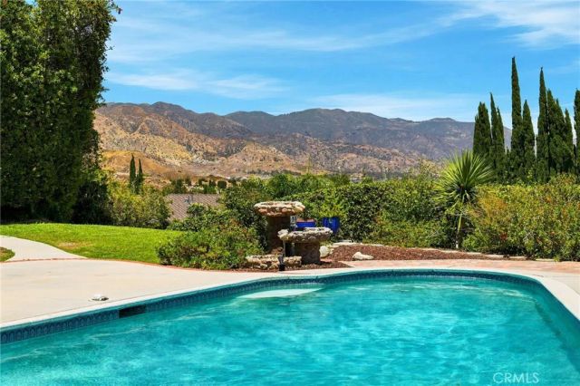 17478 Doric Street, Granada Hills, CA 91344