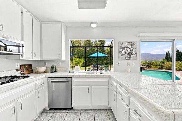 17478 Doric Street, Granada Hills, CA 91344