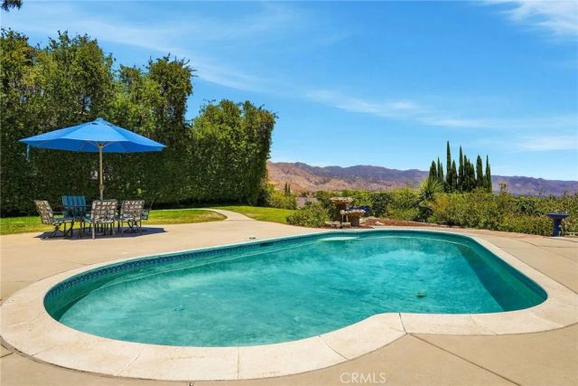 17478 Doric Street, Granada Hills, CA 91344