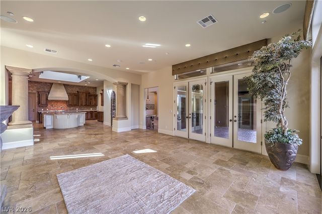 16 Anthem Pointe Court, Henderson, NV 89052