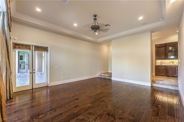 16 Anthem Pointe Court, Henderson, NV 89052