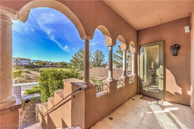 16 Anthem Pointe Court, Henderson, NV 89052