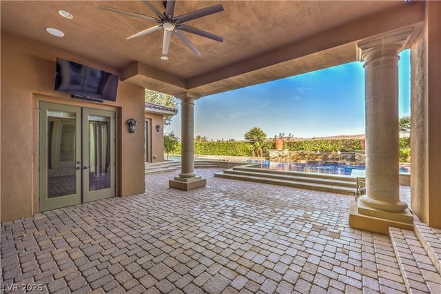 16 Anthem Pointe Court, Henderson, NV 89052