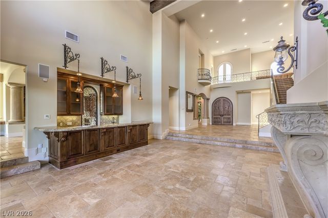 16 Anthem Pointe Court, Henderson, NV 89052