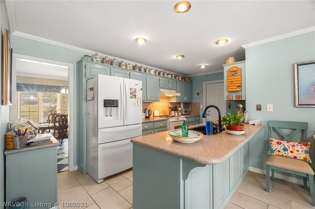 2700 Blue Bird Lane, Poteau, OK 74953