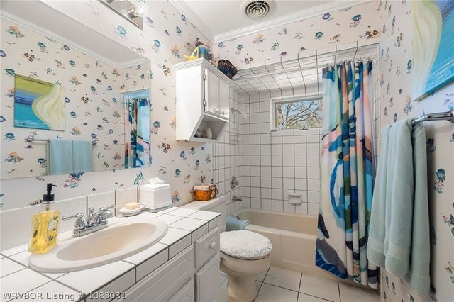 2700 Blue Bird Lane, Poteau, OK 74953