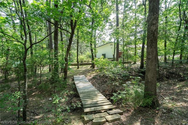 2700 Blue Bird Lane, Poteau, OK 74953