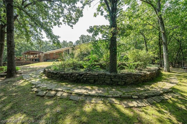 2700 Blue Bird Lane, Poteau, OK 74953