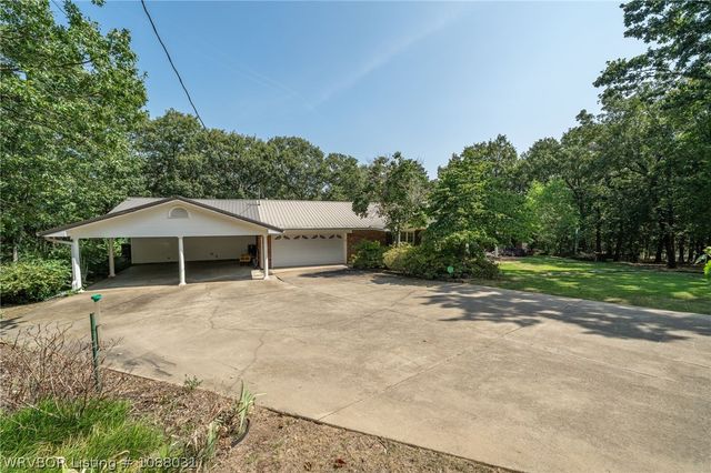 2700 Blue Bird Lane, Poteau, OK 74953