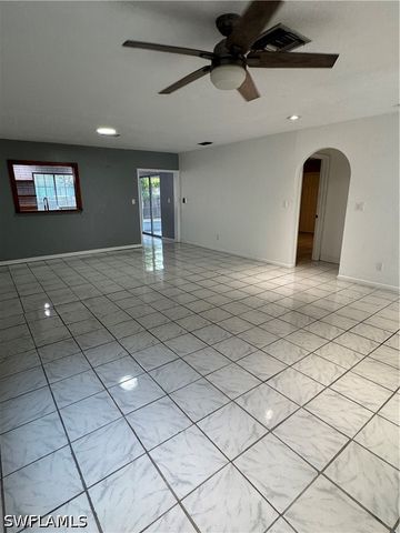 626 103rd AVE N, Naples, FL 34108