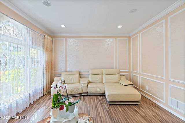 26 Chiswick Court, Jackson, NJ 08527