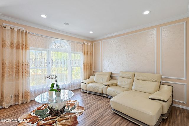 26 Chiswick Court, Jackson, NJ 08527