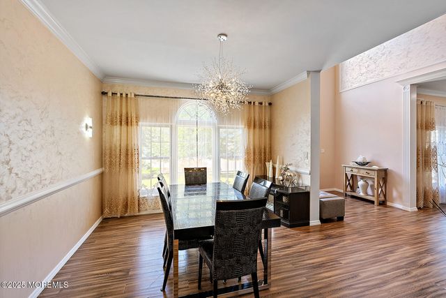 26 Chiswick Court, Jackson, NJ 08527