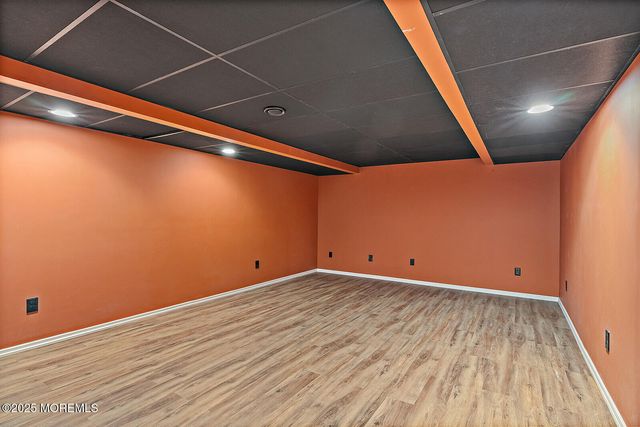 26 Chiswick Court, Jackson, NJ 08527