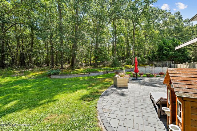 26 Chiswick Court, Jackson, NJ 08527