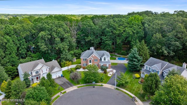 26 Chiswick Court, Jackson, NJ 08527